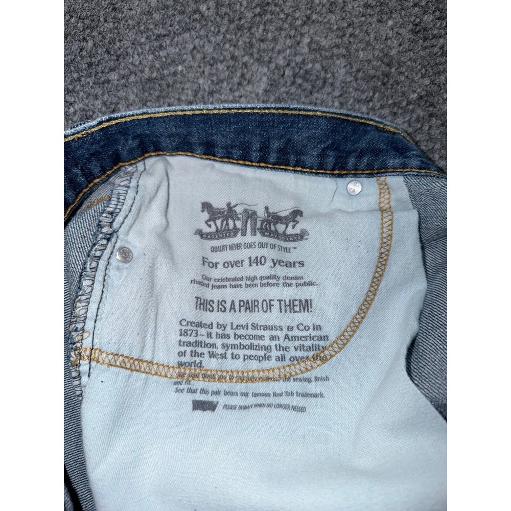 Levi's 505 Regular Fit Denim Shorts Men's Size 38 Dark Wash Jorts - Picture 2 of 9